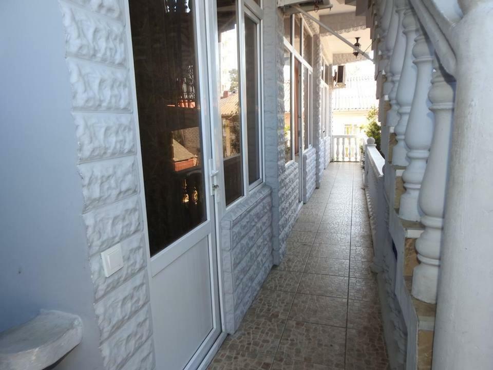 Twins Hotel Kobuleti Bagian luar foto