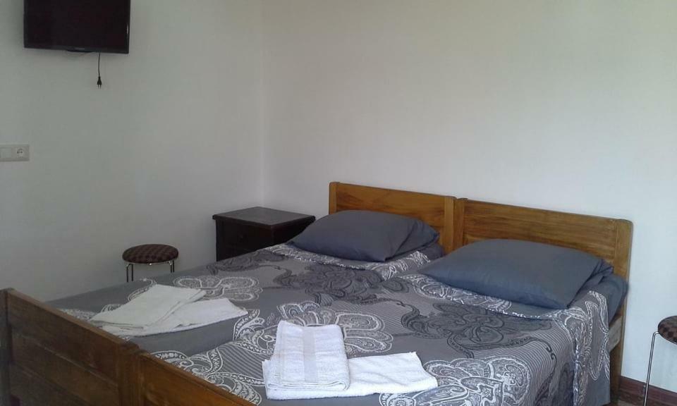 Twins Hotel Kobuleti Bagian luar foto